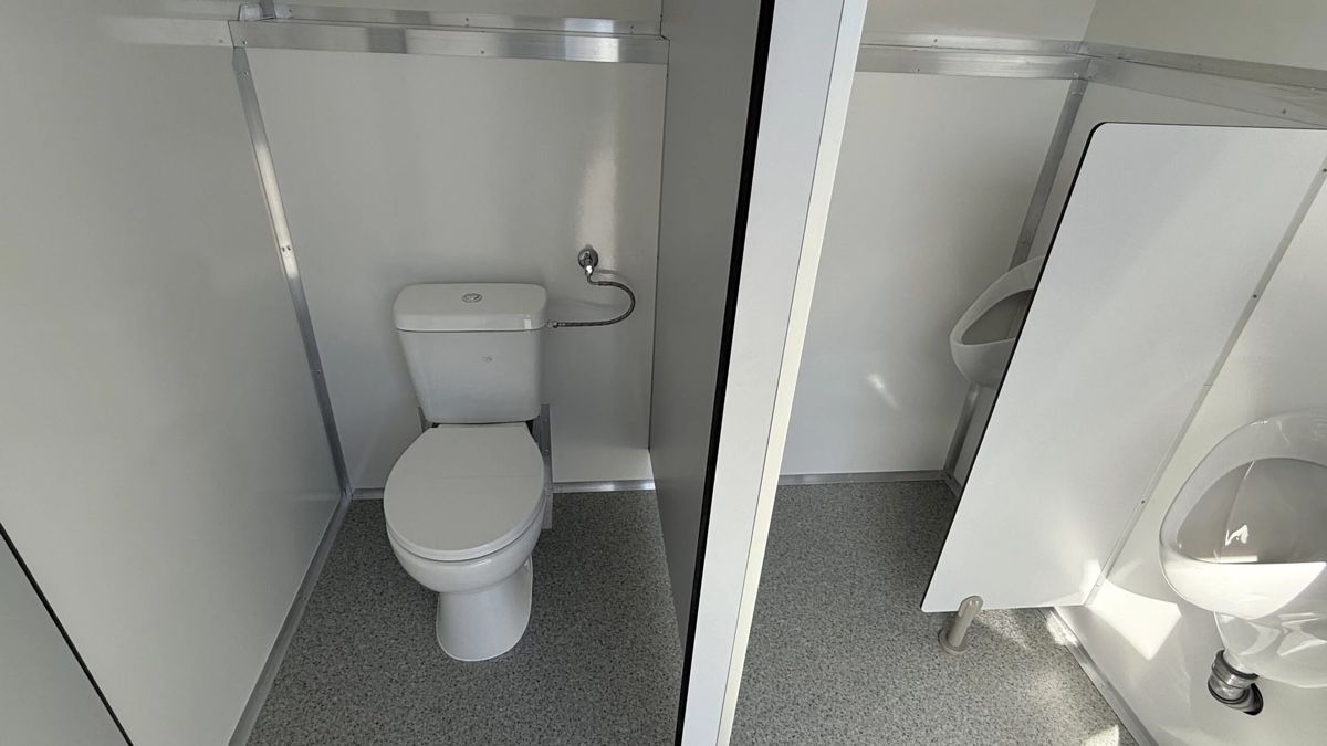 Veicoli commerciali: WC wagen wc anhänger – Nuovo e nell'imballaggio originale da kloten venduto da dejan.h 4