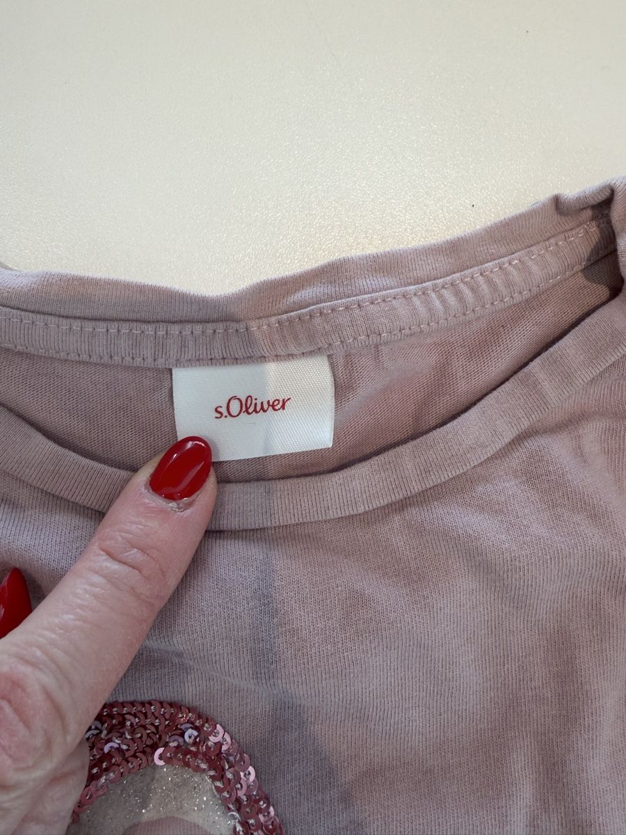 S.Oliver Camicette, T-shirt & Top: s.Oliver Glitzer Eule Shirt Gr. 104/110 – Usato da Pratteln venduto da Daily88 3