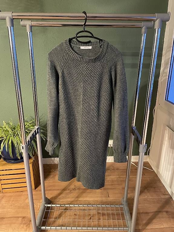 Vestiti: Strickkleid Damen grün – Usato da Roggwil BE venduto da con_8khh