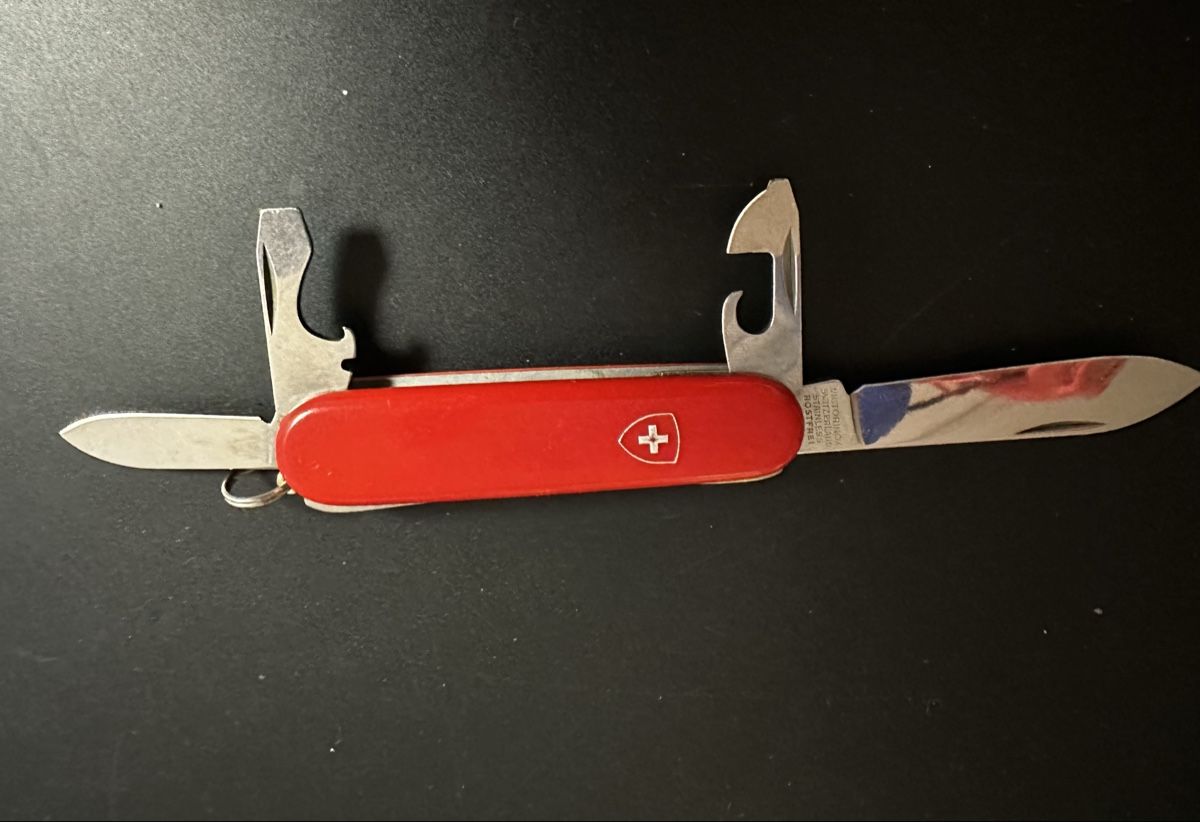 Victorinox Taschenmesser: Offizierssackmesser VICTORINOX – Gebraucht aus Toffen von Bazzolino