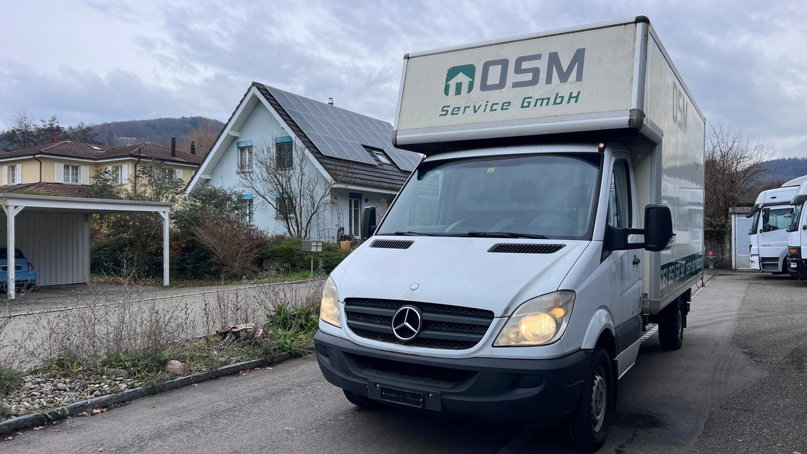 Mercedes-Benz Nutzfahrzeuge: 2009 Mercedes-Benz Sprinter CDI 315 Möbelkoffer – Gebraucht aus Zeiningen von osm61 1