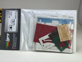 GB1- Igra Kunststoff Bausatz 2 Häuser Western Steil