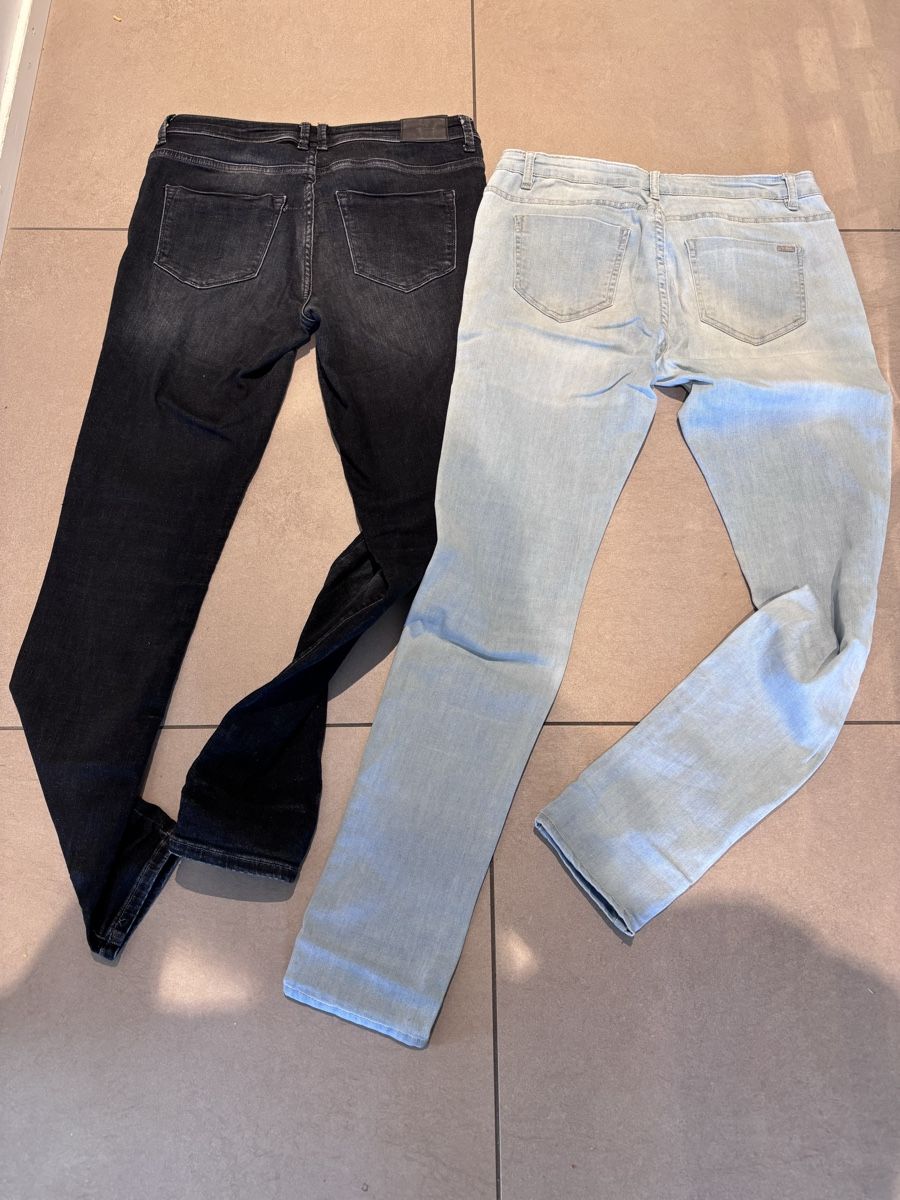 Jeans: 2 paar Damen Jeans Gr. 30/31 – Gebraucht aus Menzingen von gispat