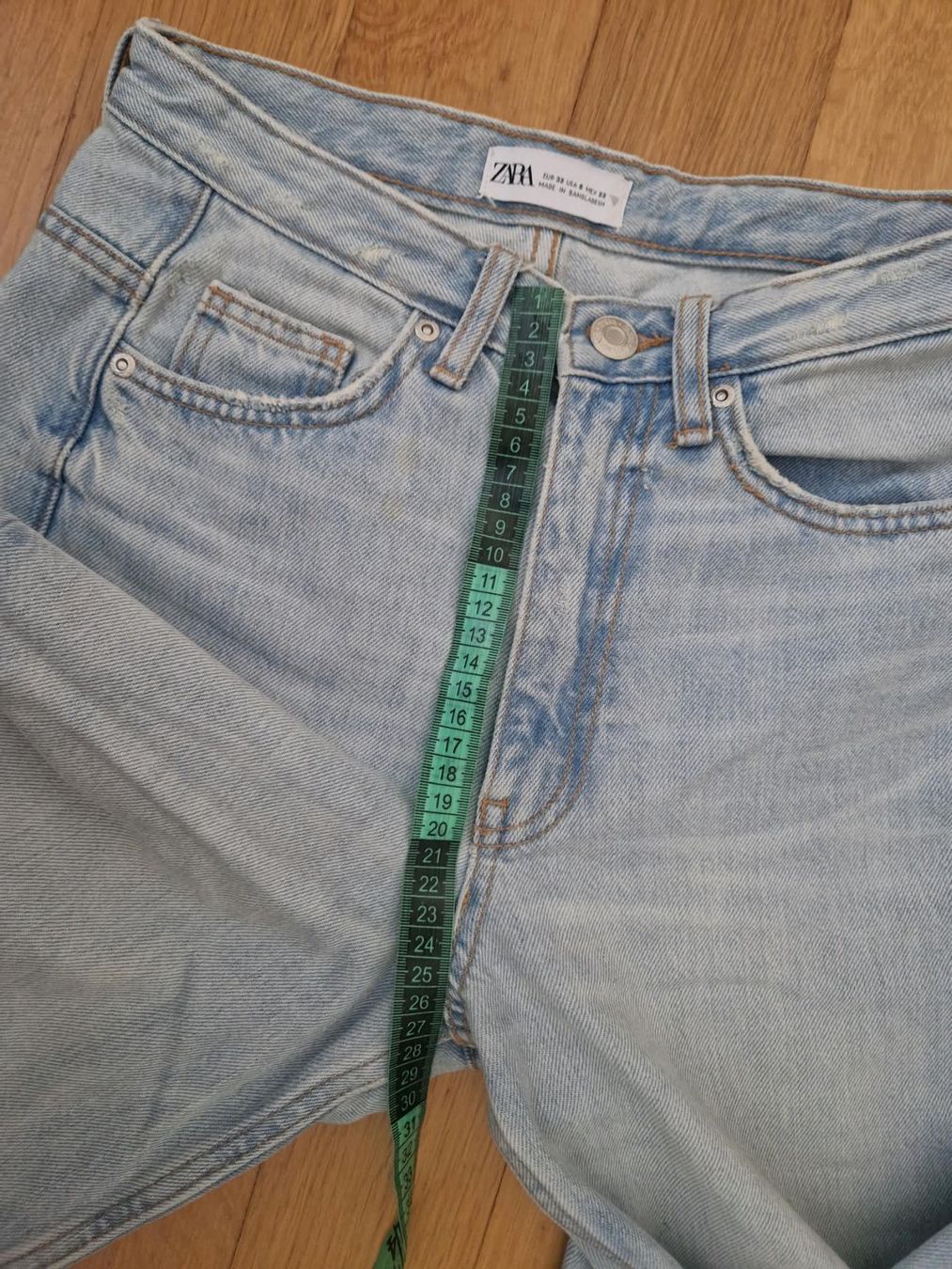 Zara Hosen: Hellblaue Jeans – Gebraucht aus Zug von lem_bs5j 3