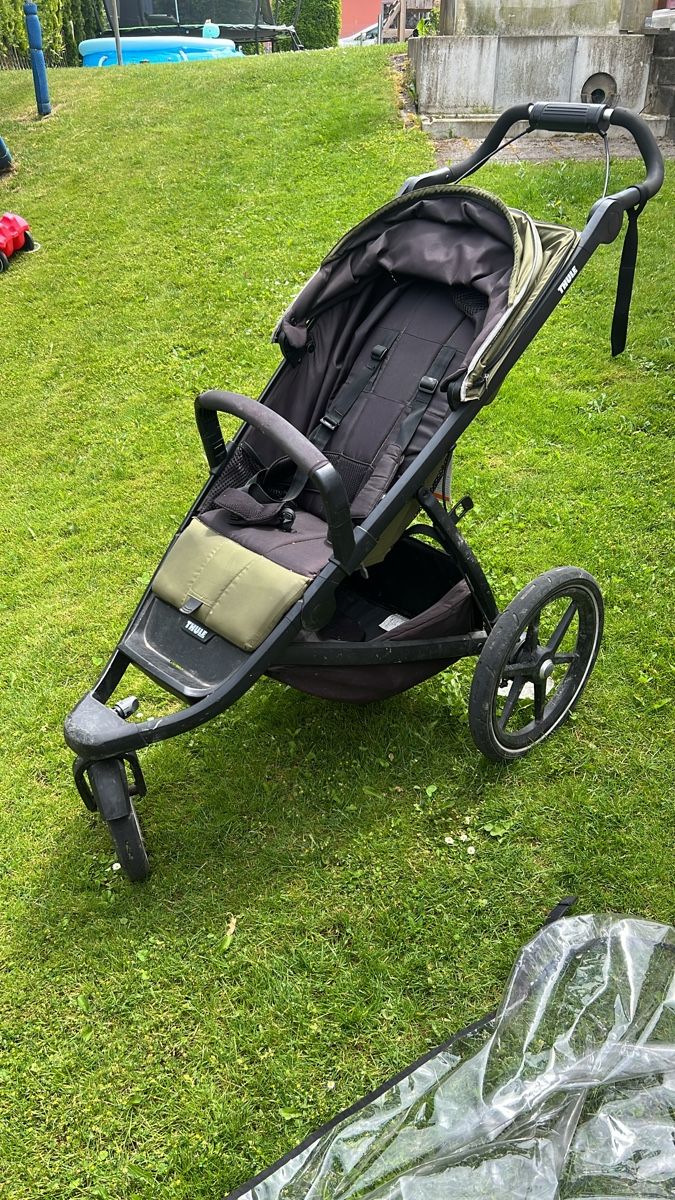 Thule Carrozzine: Thule Urban Glide Kinderwagen / Jogger – Usato da Hettiswil venduto da D.huegin 1