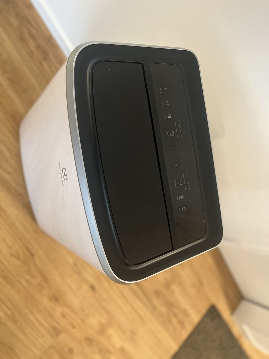 Electrolux Condizionatori: Electrolux Chillflex Pro 12000 BTU – Usato da Rickenbach b. Wil venduto da chiefbananaofficer 7
