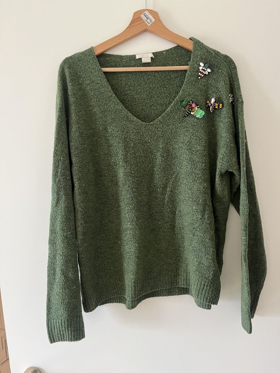 H&M Pulls & Sweat-shirts: Damen Pullover grün mit Applikationen – D'occasion à Allschwil par MaloseS08 2