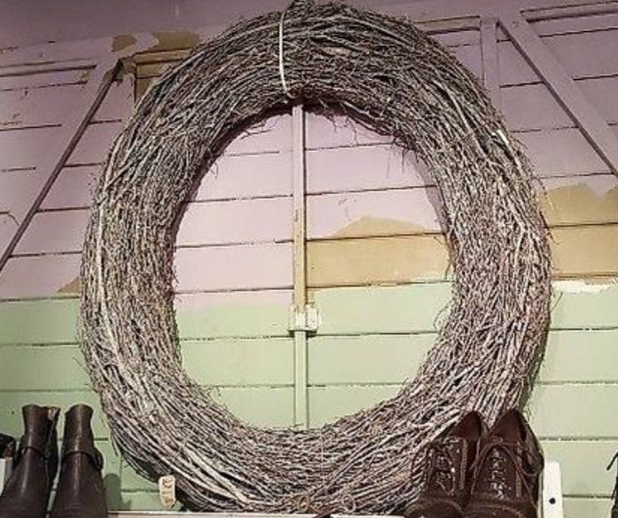 Tutte le decorazioni: Kranz 90cm Durchmesser  Material Holz – Usato da Kölliken venduto da Lieblings-stuecke 1