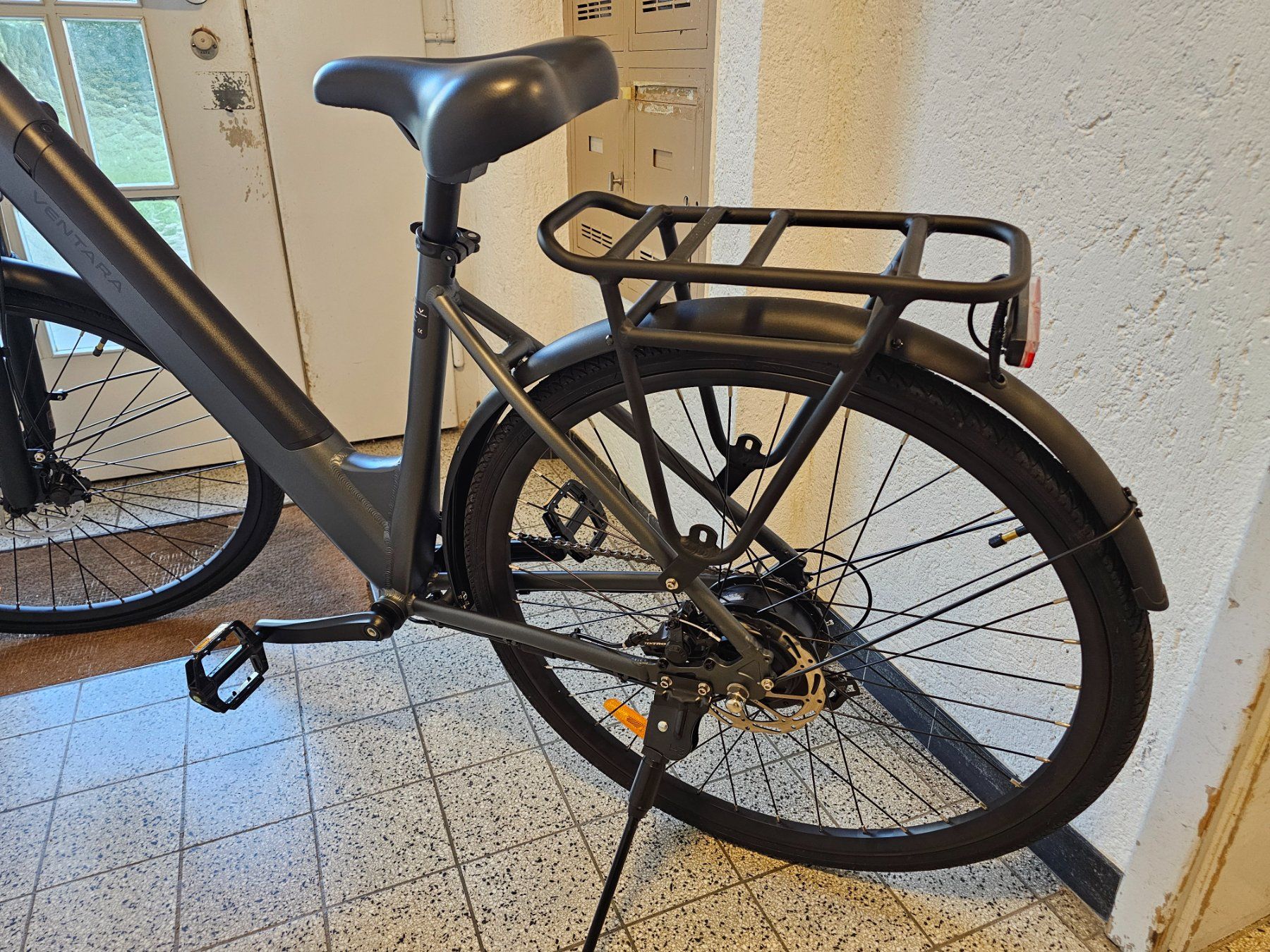 Biciclette: E-Bike ganz neu – Nuovo (secondo la descrizione) da schaffhausen venduto da flummimami2 6
