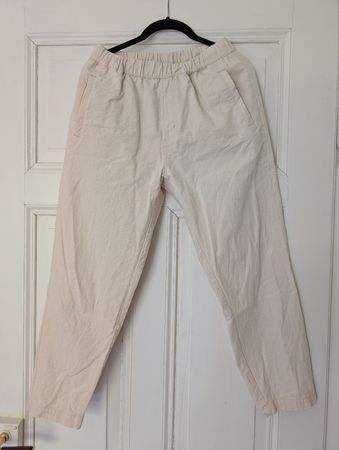 Arniko Stoffhose Grösse S beige