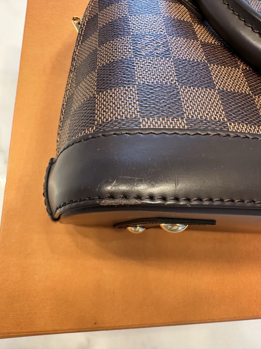 Louis Vuitton Borse da donna: Alma BB Louis Vuitton – Usato da Buchrain venduto da Franciscacsousa 2