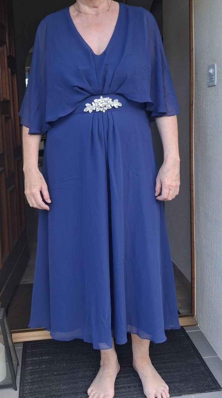 Vestiti: Chiffonkleid, Cocktailkleid mitternachtsblau Grösse 44 – Nuovo (secondo la descrizione) da Winterthur venduto da mar_jwg7 1