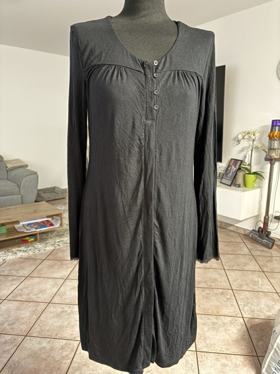 Chemisiers: Camicia da notte a maniche lunghe usato – D'occasion à S. Antonino par LIKA91