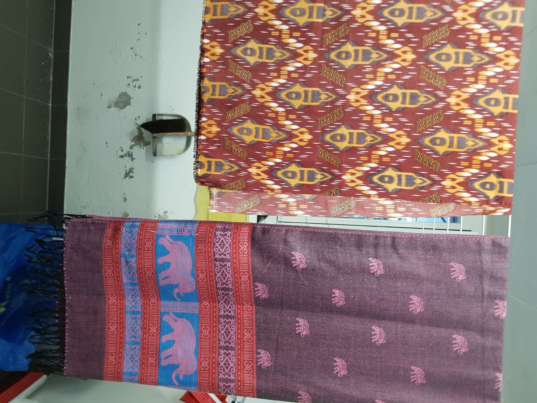 Stoffe: Batik/Stofftücher – Neu (gemäss Beschreibung) aus Zürich von regaflo