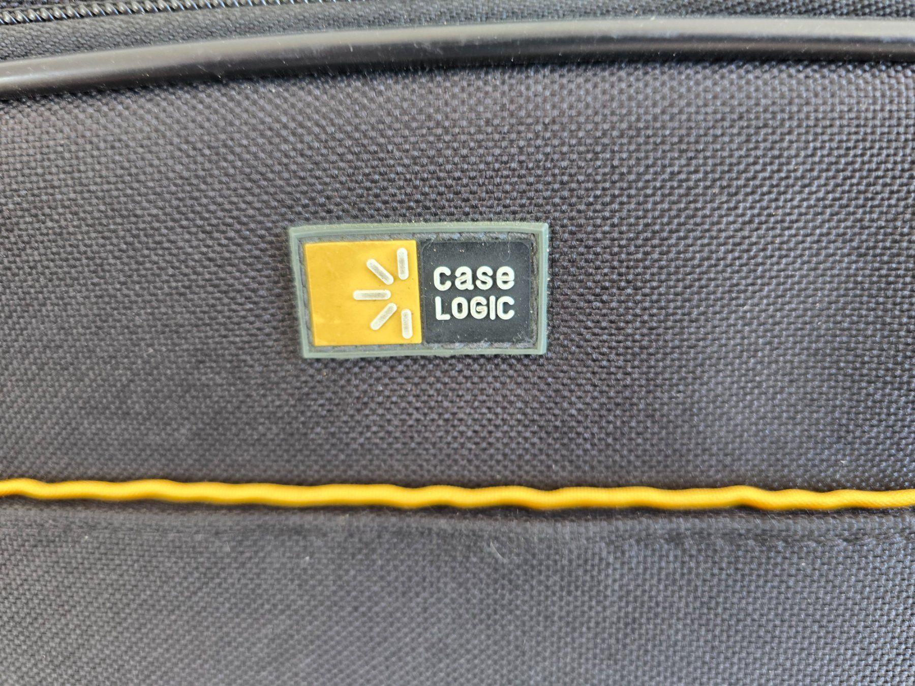 Borse: Laptoptasche CASE LOGIC schwarz – Nuovo (secondo la descrizione) da Rorschacherberg venduto da Scharfeegge 1