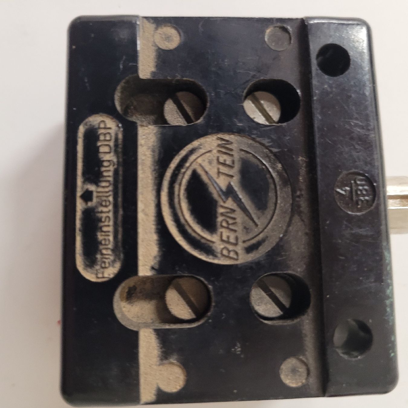 Interruttori: alte elektroschalter elektromaterial – Usato da Reichenburg venduto da AK_78 3