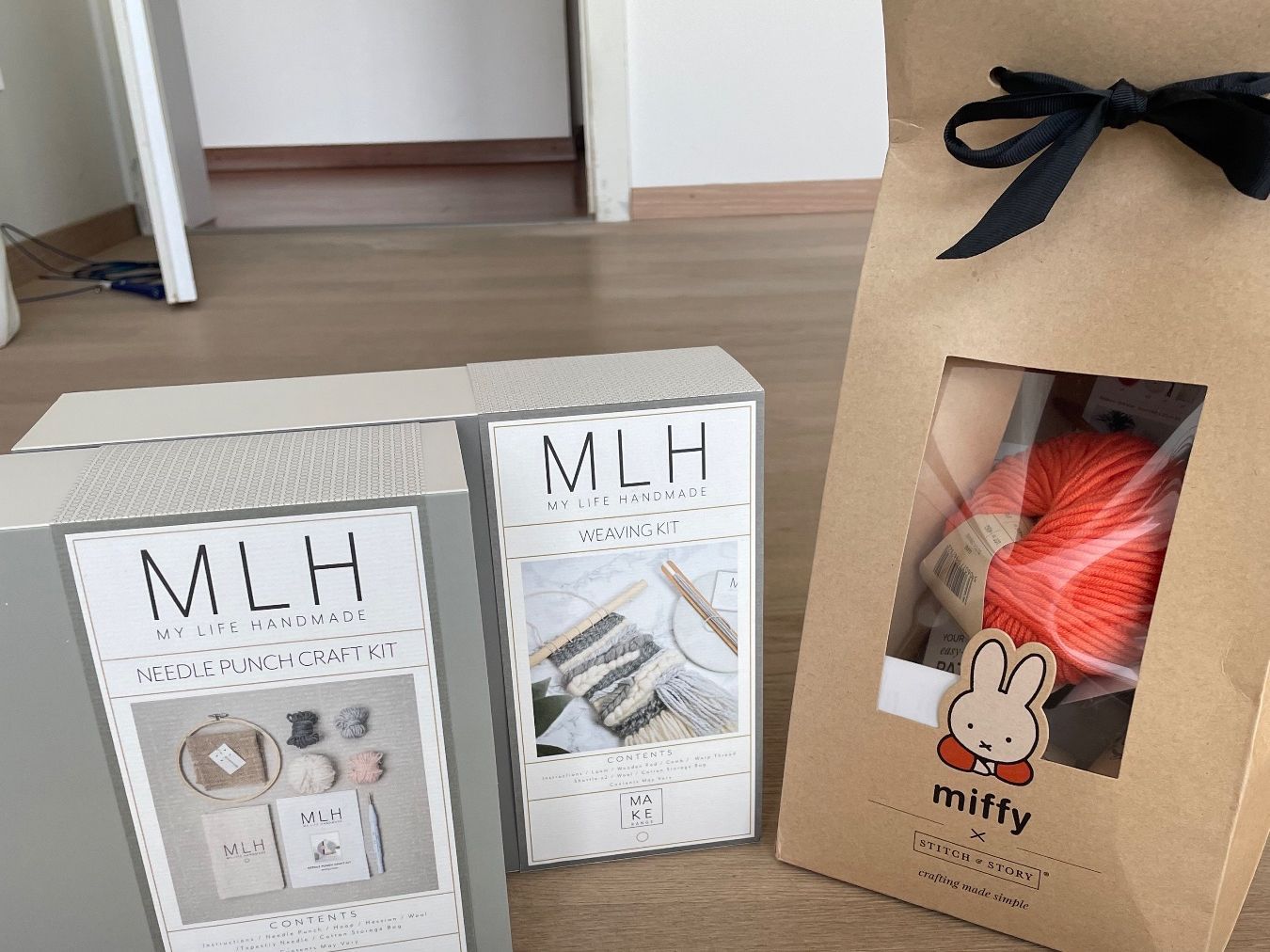 Kit bricolage: Handarbeits-Kits Makrame, Häkeln, Knüpfen – Nuovo e nell'imballaggio originale da Neuchâtel venduto da BeatriceThierry
