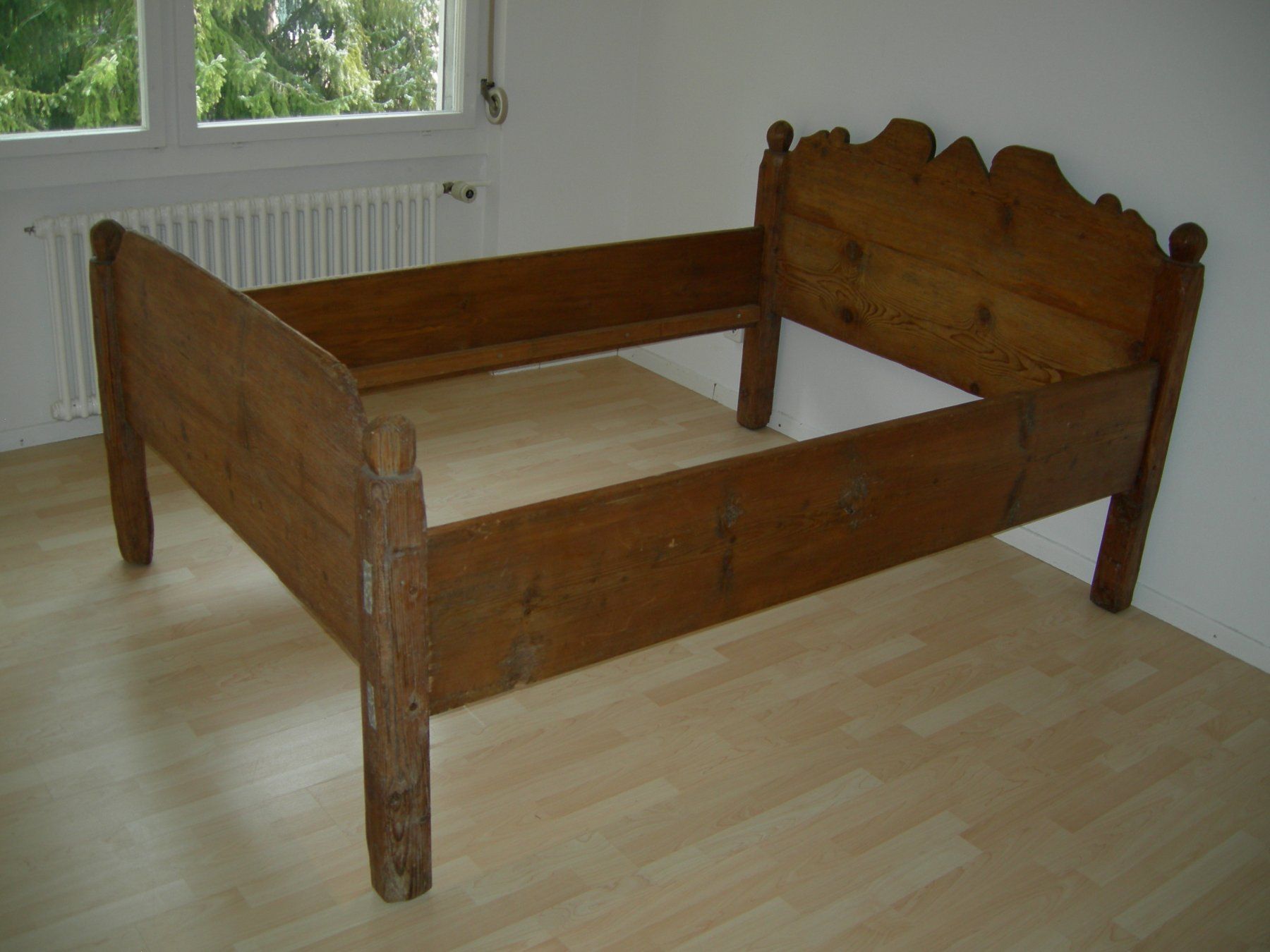 Betten: Antikes Bauernbett aus Holz – Gebraucht aus Neerach von muc_hoe 1