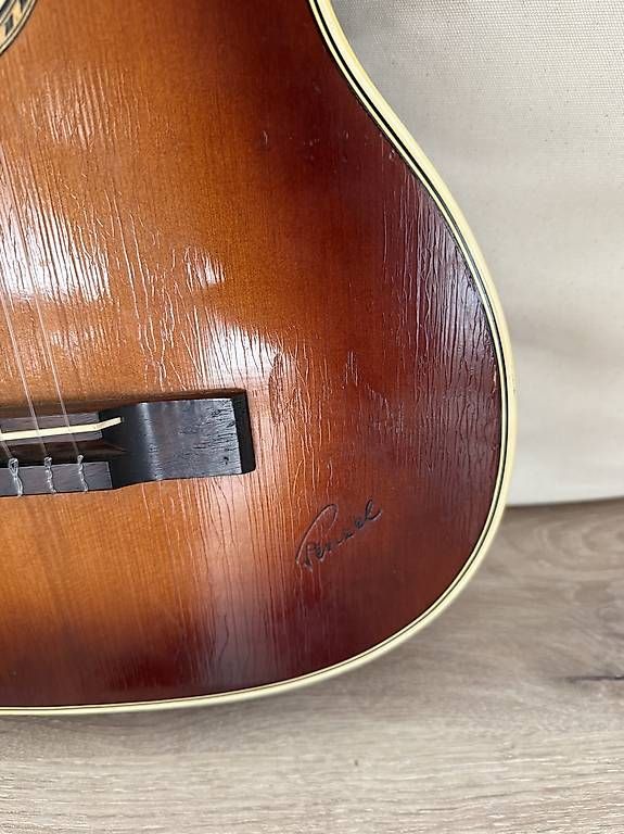 Strumenti musicali: Günter Penzel Meistergitarre – Usato da Netstal venduto da Zurichsee 1