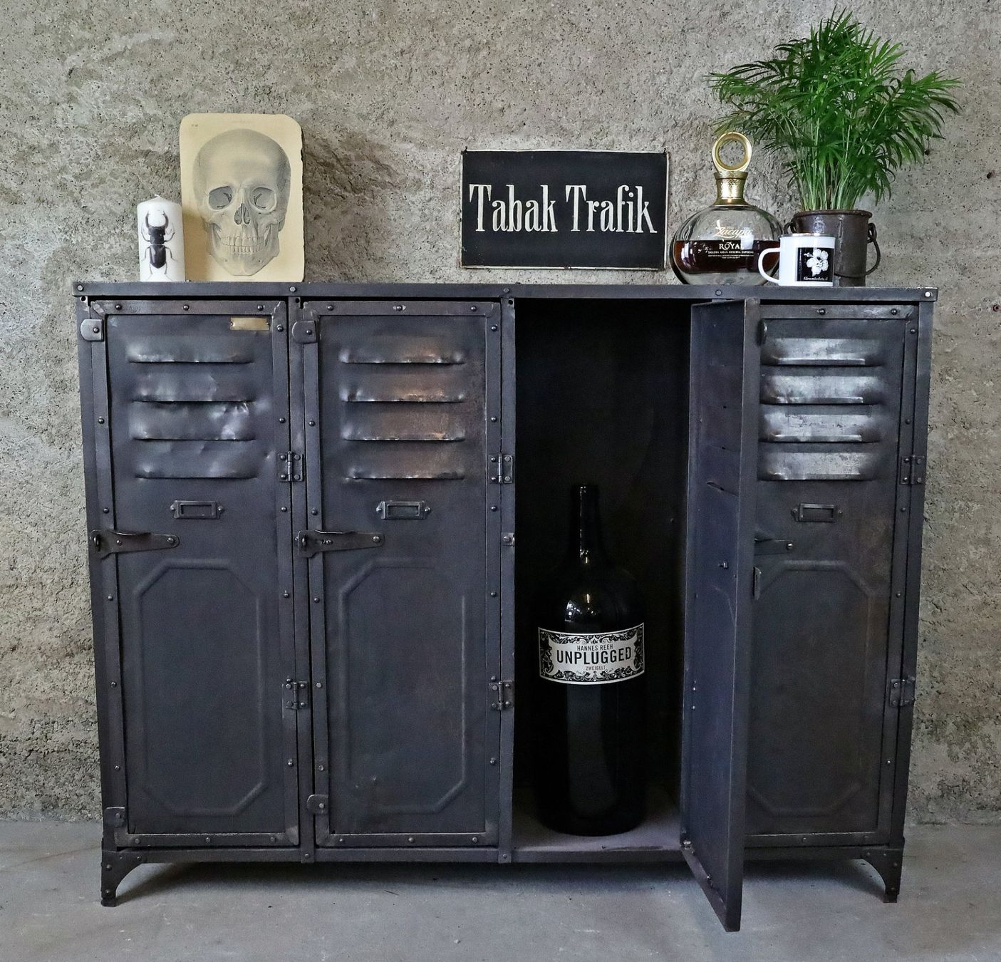 Kommoden: Kommode / Sideboard / Spind "Schwartz-Hautmont" Paris, Lyon – Gebraucht aus Birrwil von brandschatz_birrwil