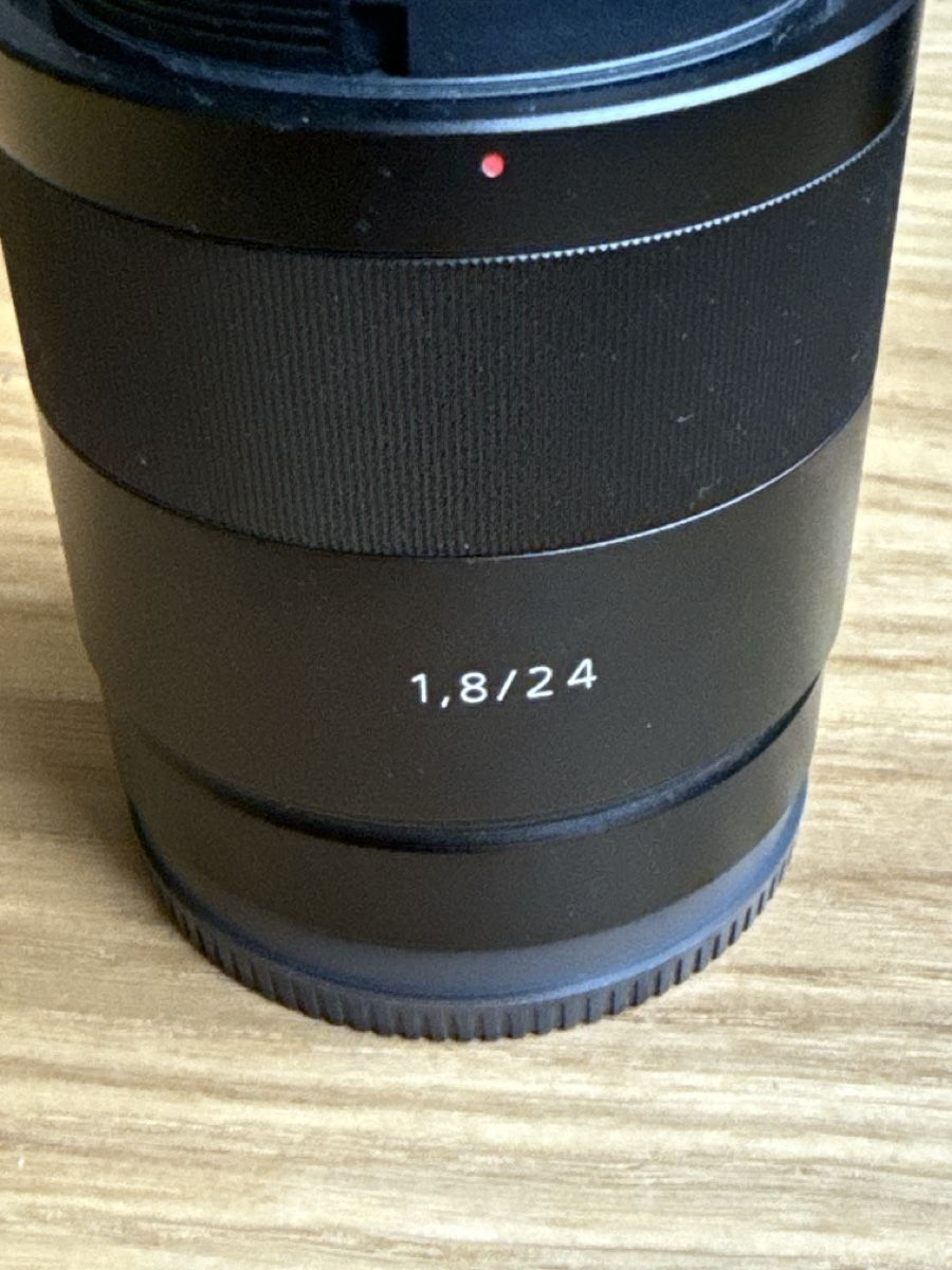 Sony Obiettivi: Sony Carl Zeiss 1.8/24 E-Mount top Objektiv – Usato da Zürich venduto da HanBel 4