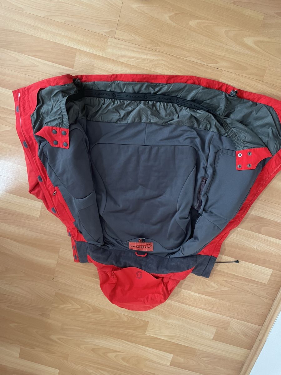 Scott Giacche: Veste de ski Scott taille M comme neuve! – Usato da Worben venduto da benit.drn 9