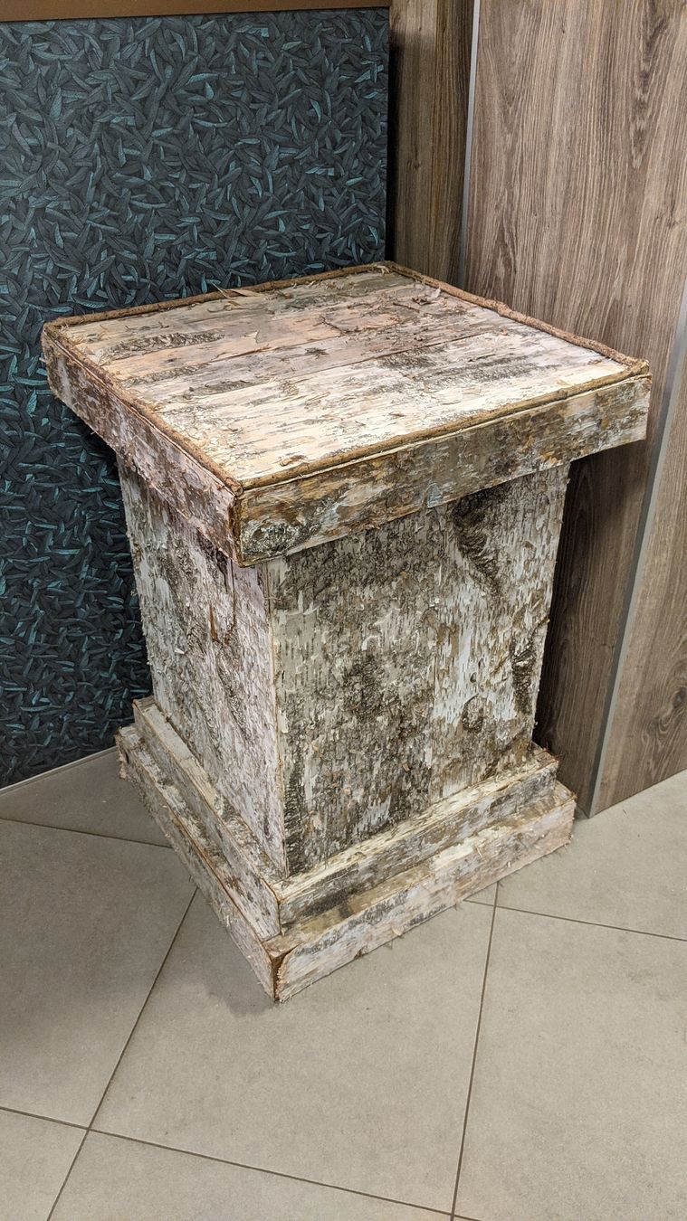 Tutte le decorazioni: Dekorative Säule mit Birkenholz/Rinde – Usato da Rüti ZH venduto da kunstreich_8630 5