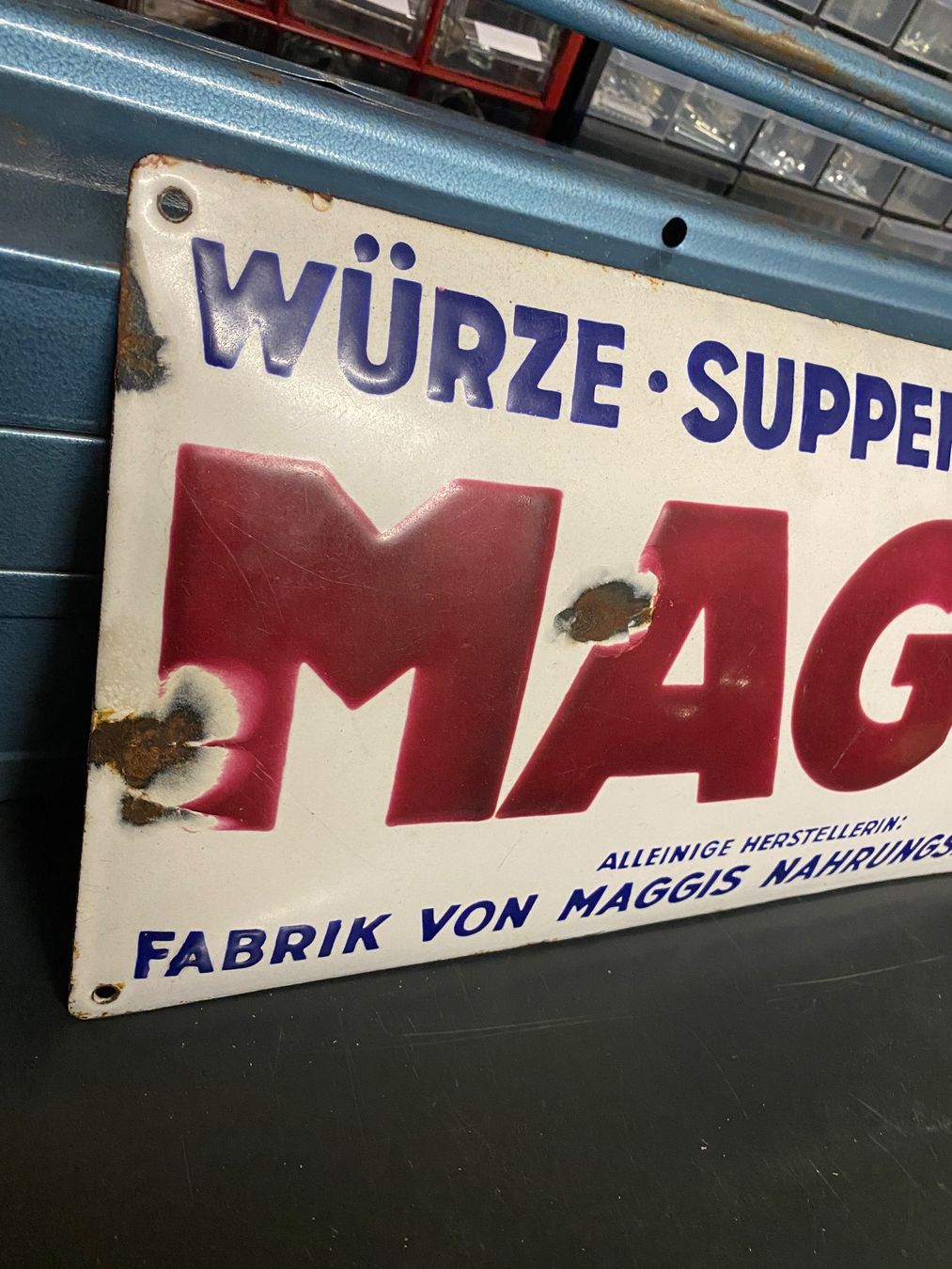 Maggi Schilder: Maggi Emailschild – Gebraucht aus Tafers von Piscu90 1