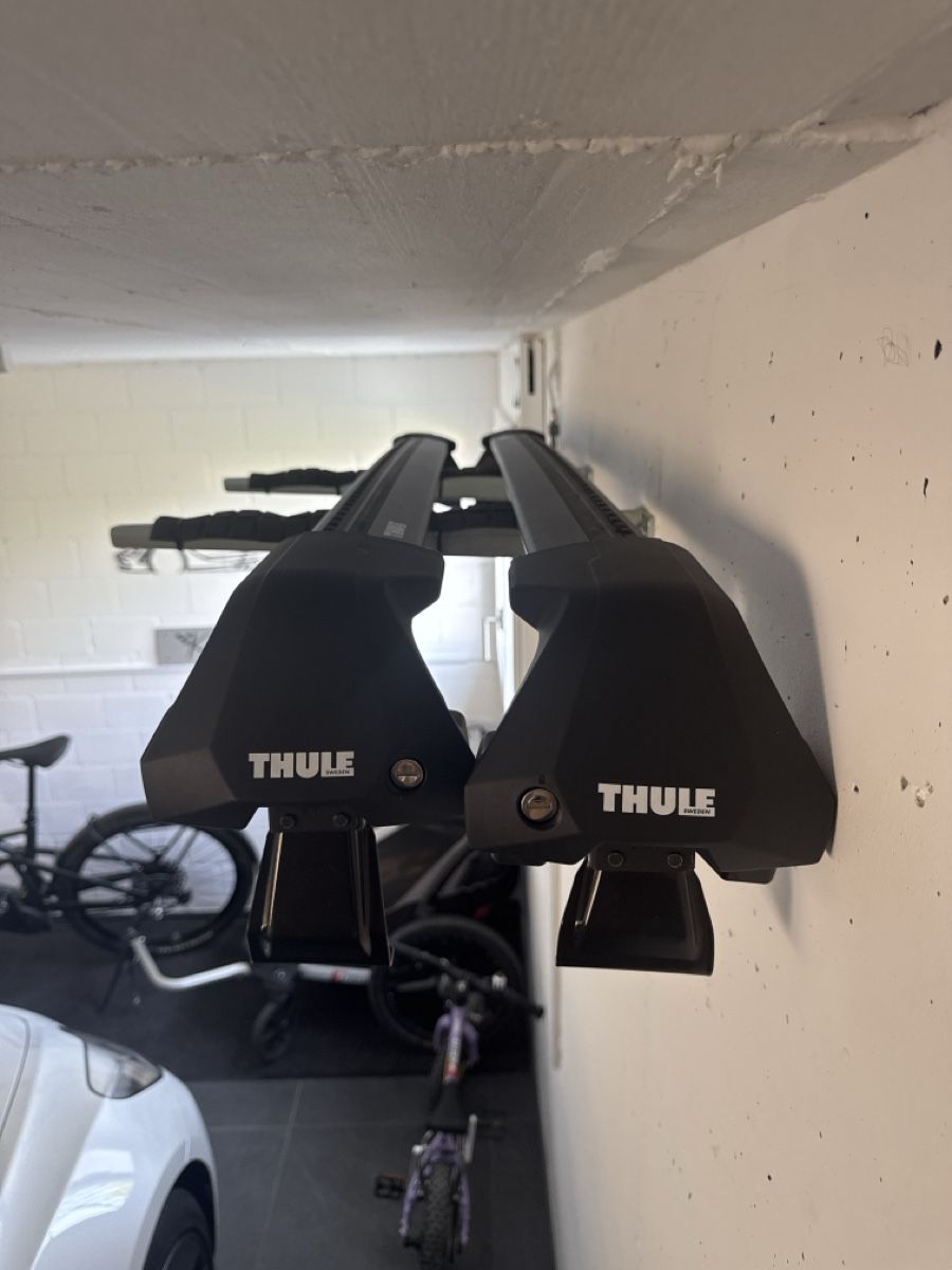 Thule Barres de toit: 2x THULE WINGBAR Dachträger Neuware – Neuf (Voir description) à Niederwil SO par ipad 2