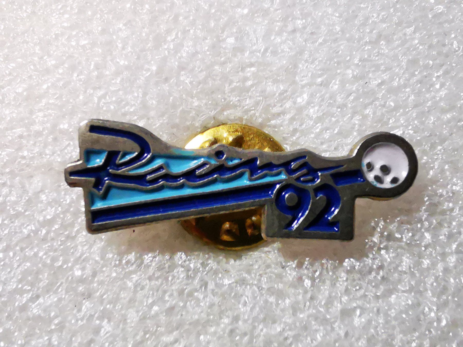 Plaquettes & Badges: Ansteckpin 34: Racing 92 – D'occasion à Oppligen par Pin-Fall-Shop