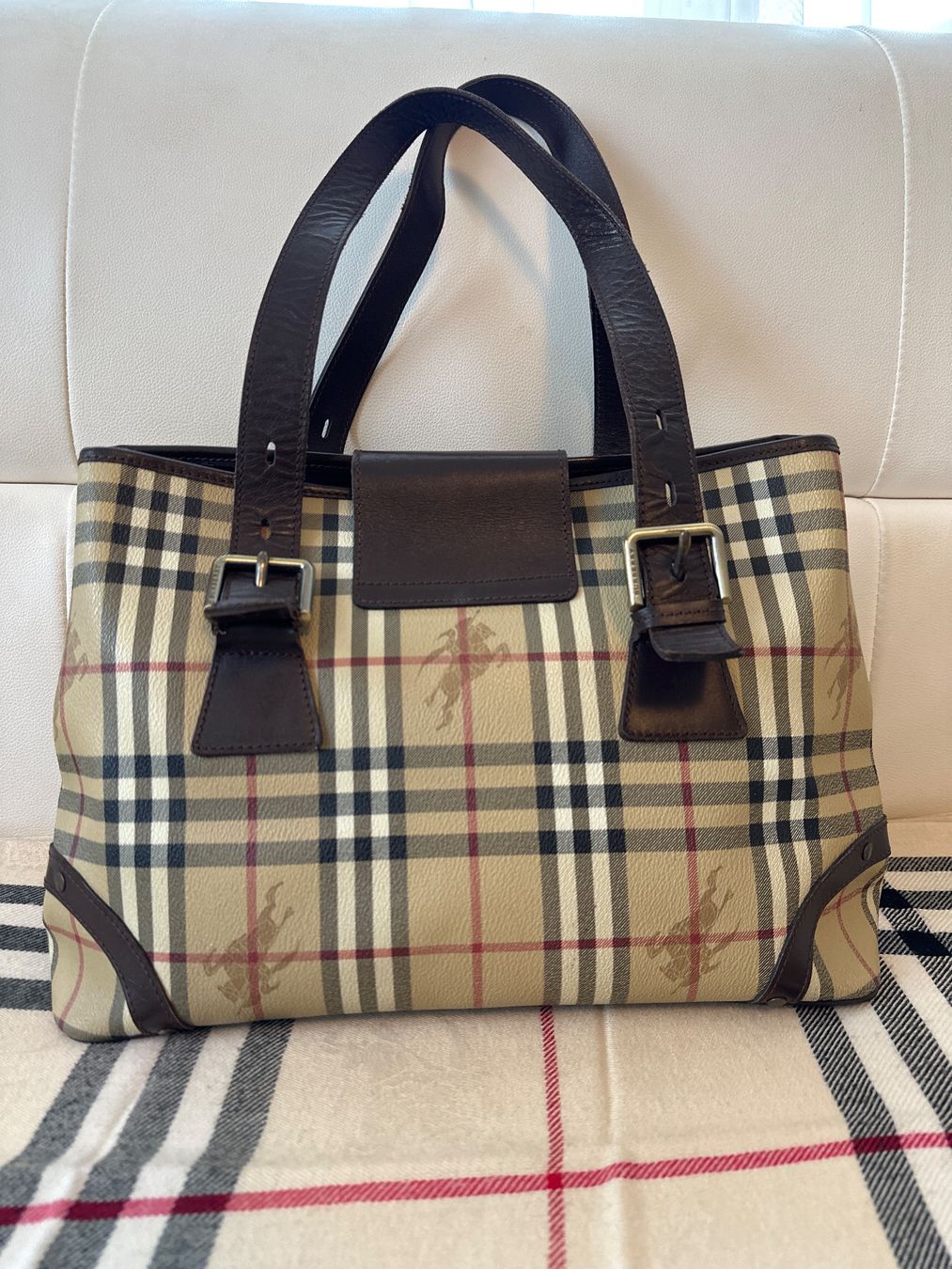 Burberry Taschen für Damen: Burberry bag – Gebraucht aus Glattbrugg von tina063 1