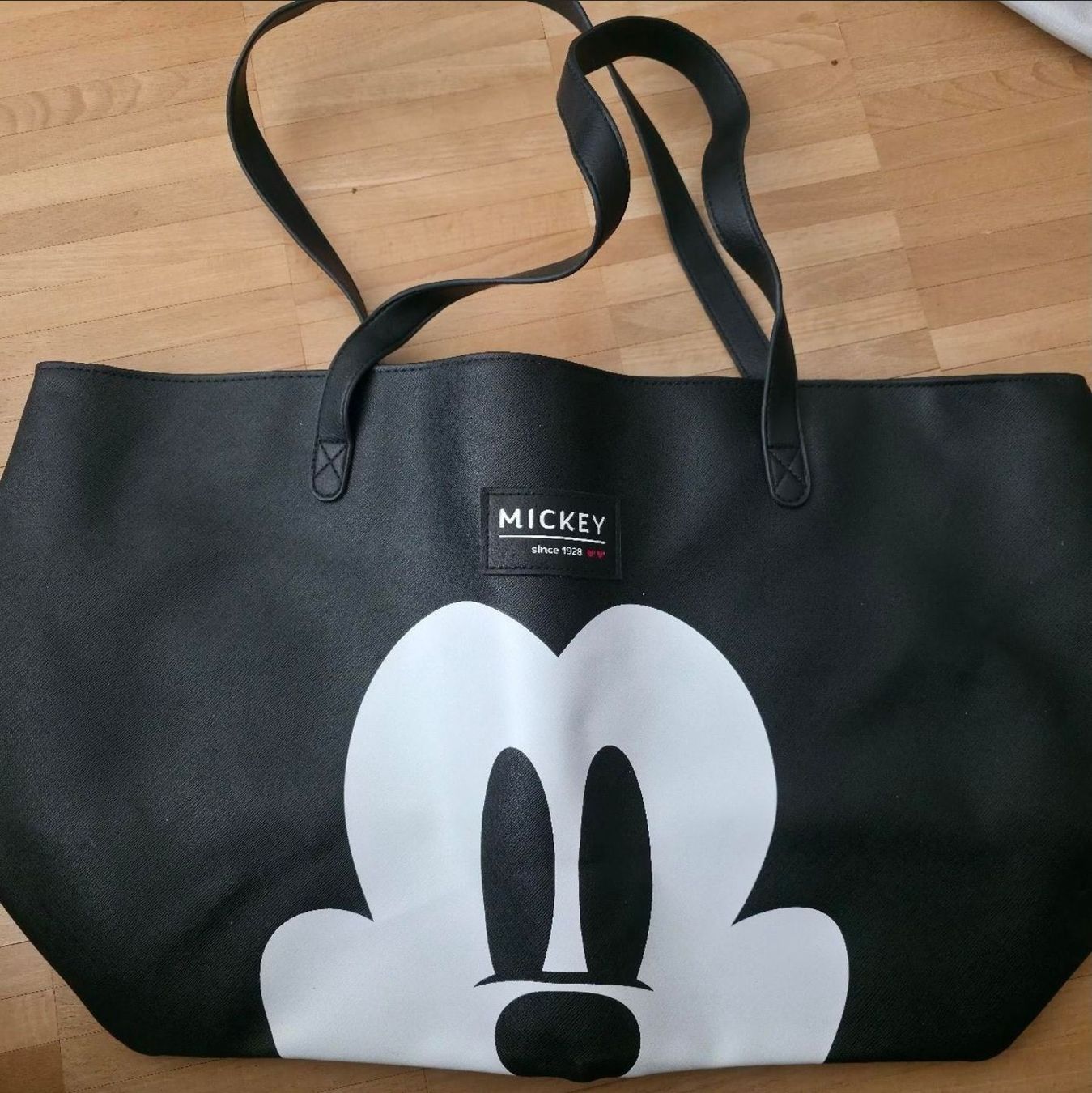 Disney Borse da donna: Mickey Mouse Tote Bag – Nuovo (secondo la descrizione) da Hombrechtikon venduto da moonwaterqueen