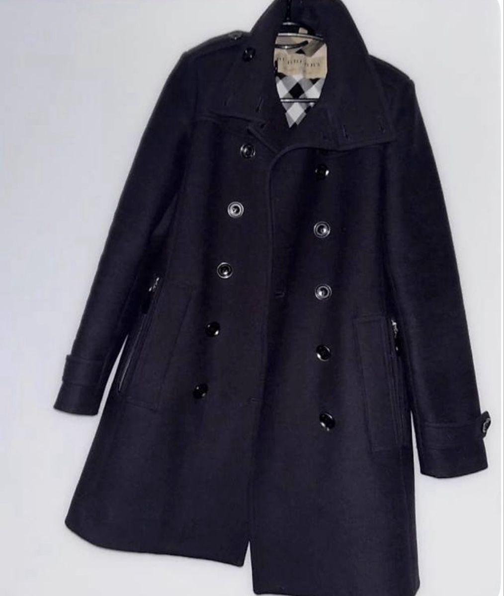 Burberry Mäntel: Cappottino Burberry – Neu (gemäss Beschreibung) aus Genève von bet_8p77
