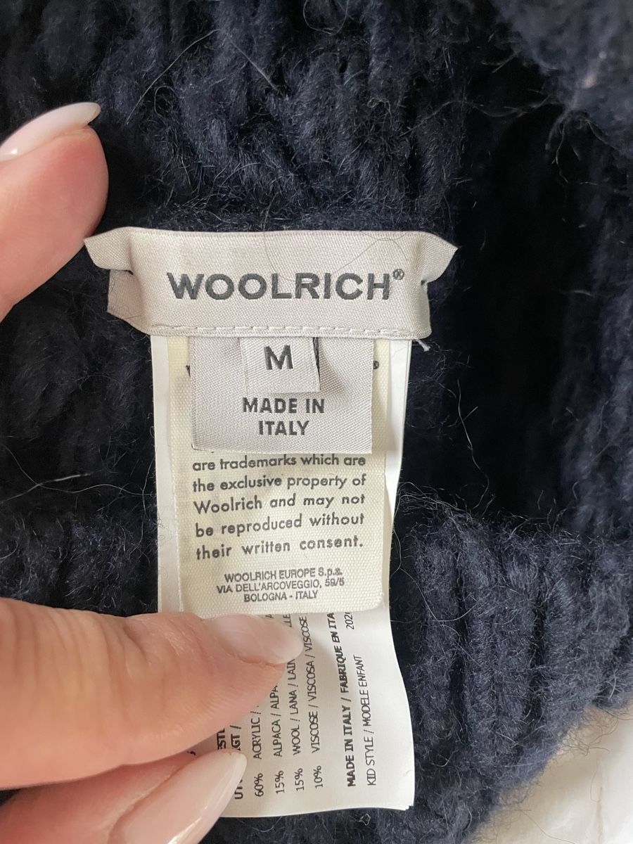Copricapi, berretti & cappellini: Woolrich Winter Hat with Fur Pom-pom - Size Medium – Usato da Männedorf venduto da iza04 2