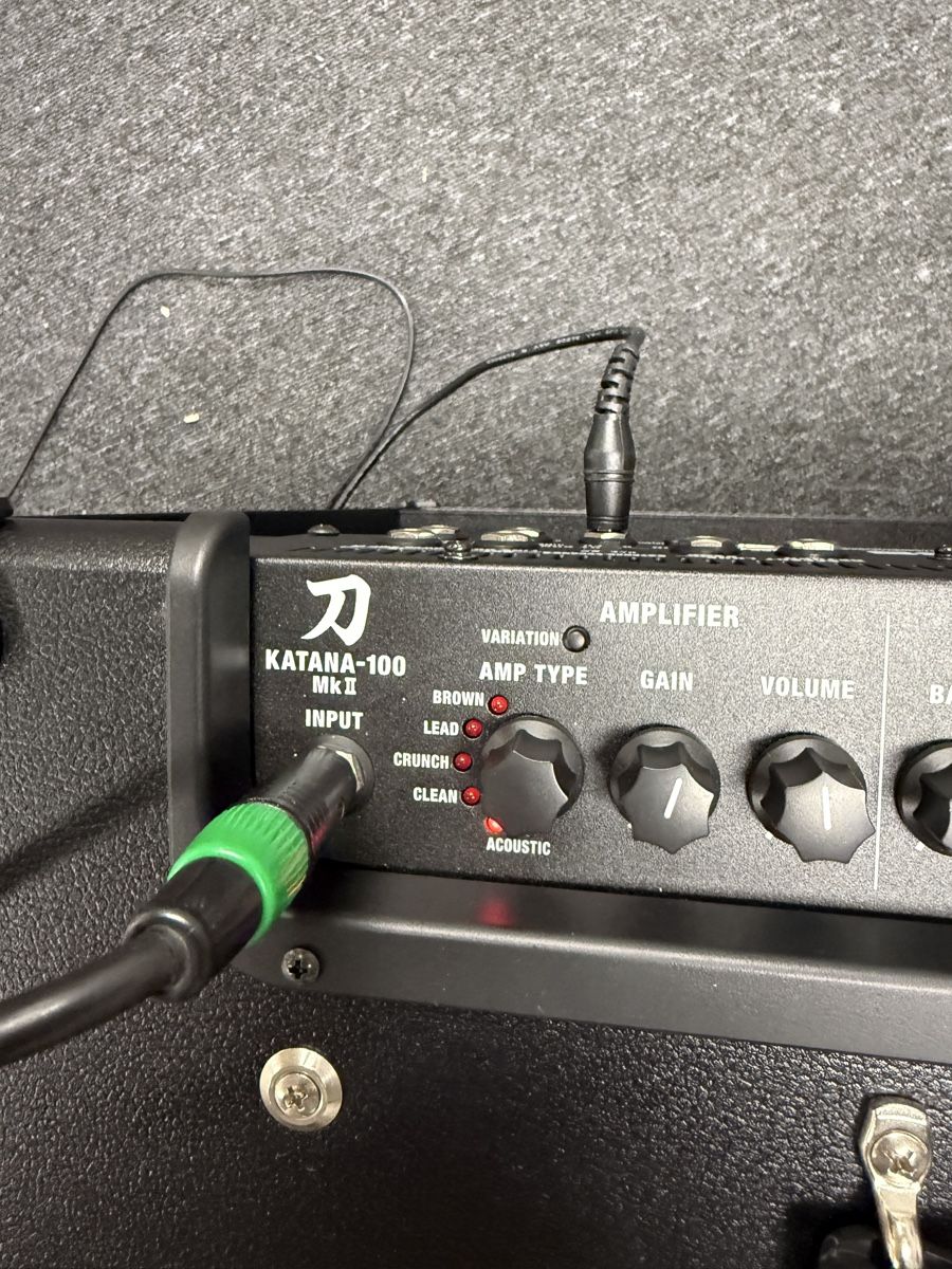 Boss Verstärker: Boss Katana MK2 100W + Foot Control – Gebraucht aus Hausen AG von MiDaDa 1