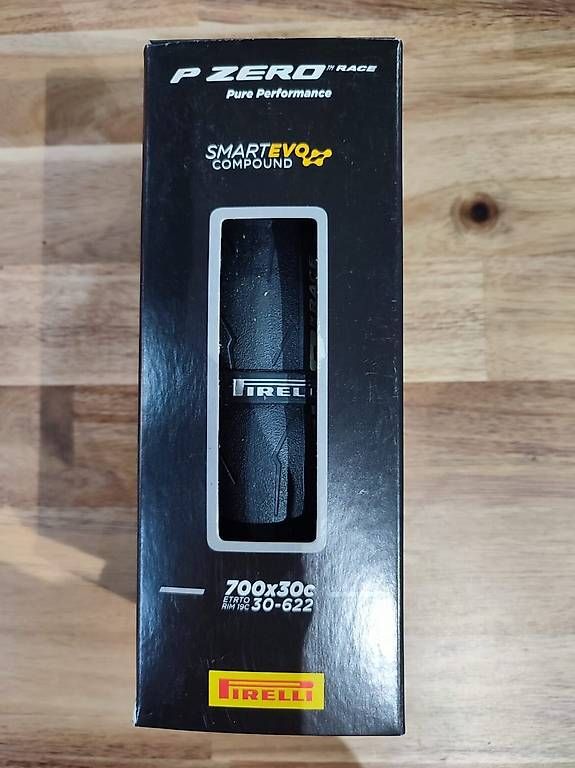 Pneus & Kompletträder: 50% COPERTONE STRADA PIRELLI SMARTEVO 700X30C – Gebraucht aus Rivera von inf_qr2h