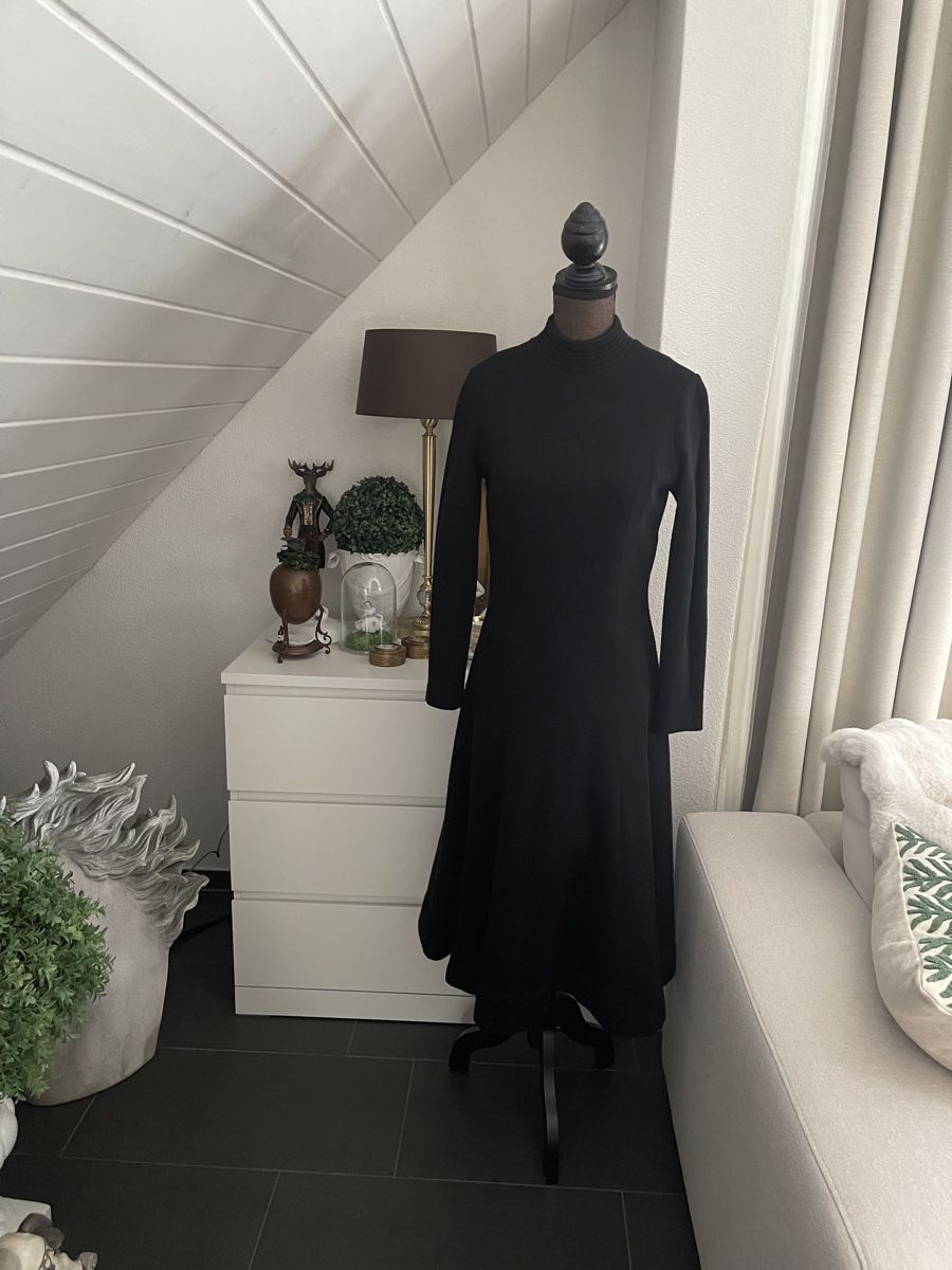Vestiti: Schwarzes Wolle Strickkleid (Grösse S) – Usato da Winkel venduto da Glamour4You 4