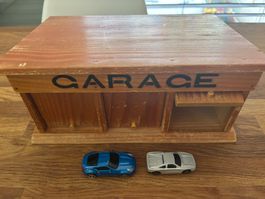 Bodmer Holz Spielzeug Garage und 2 Autos