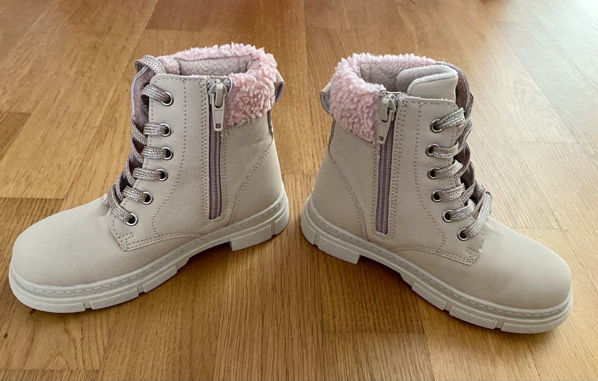 Dosenbach Scarpe per ragazze: Neuwertige Winterstiefel Gr. 28 – Nuovo (secondo la descrizione) da Baden venduto da nicolenia 1