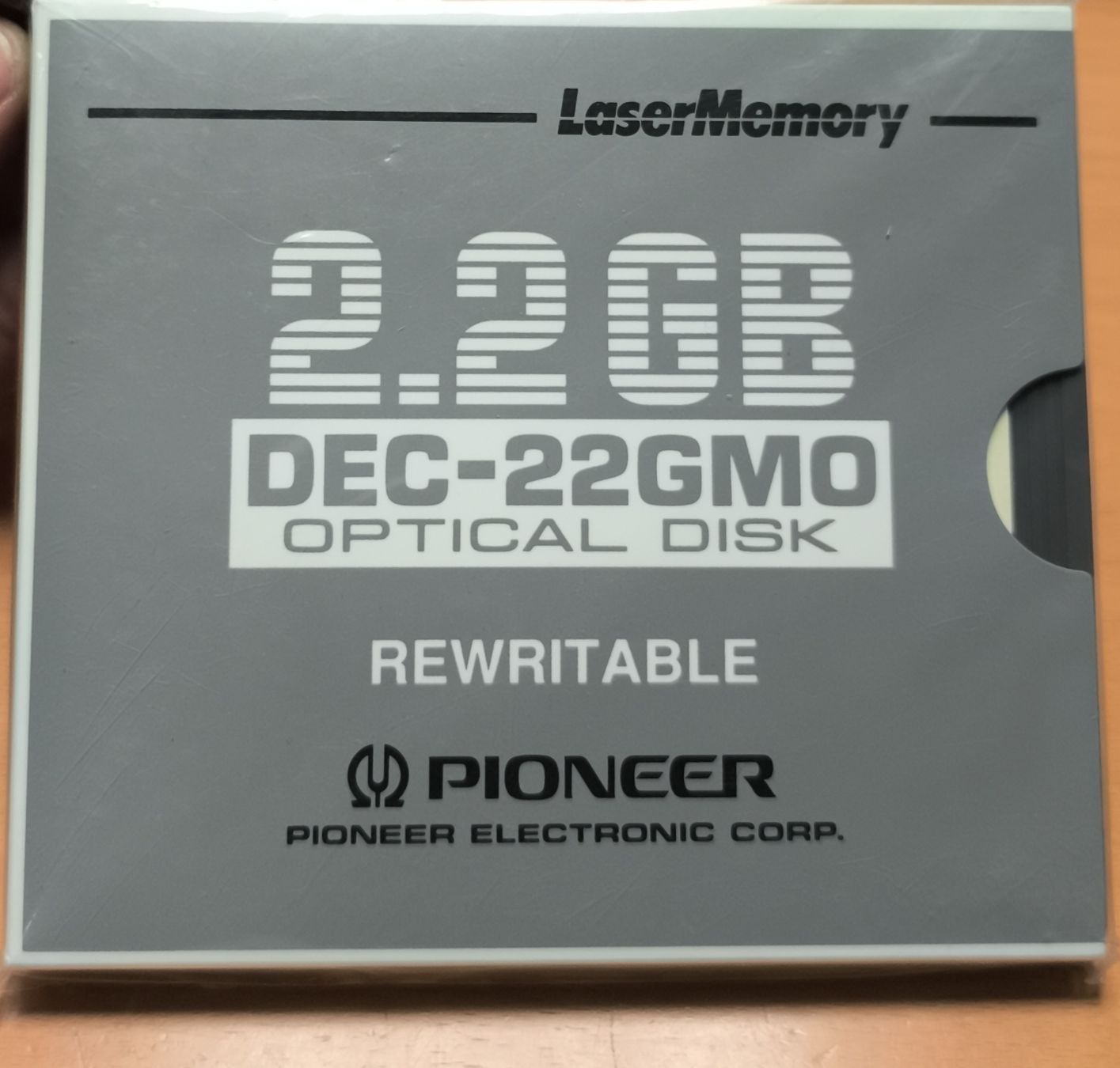 CD: Pioneer DEC-22GMO 2.2GB Optical Disk Rewritable(em81) – Nuovo e nell'imballaggio originale da Künten venduto da Schnaepplihuus
