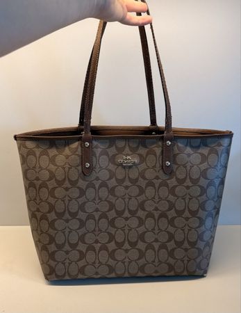 Coach um Shopper Tasche braun Logo Muster wendetasche