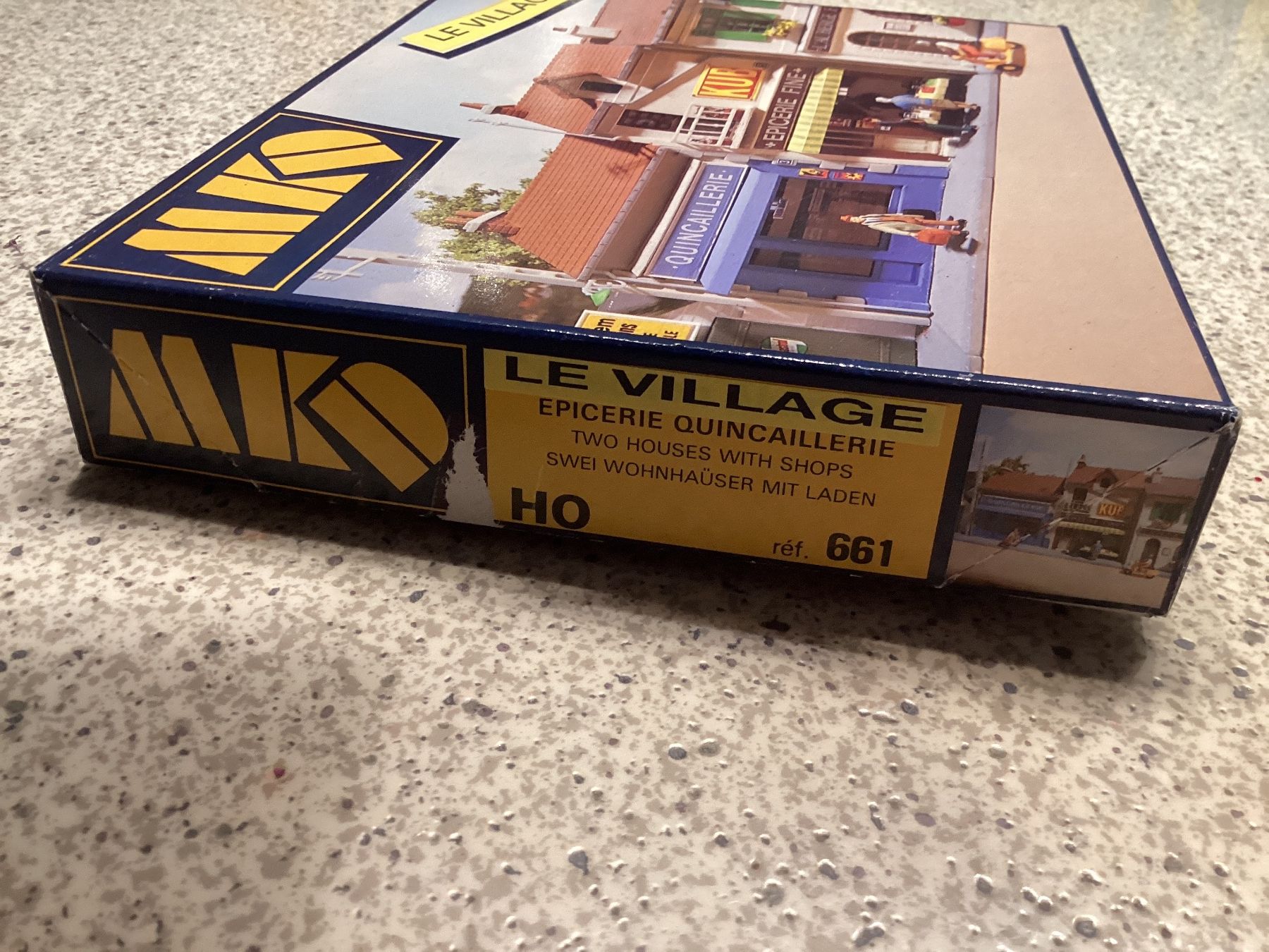 Kit di modellismo & Modellini statici: MKD Le Village 661 H0 – Usato da Bülach venduto da BTDB 1