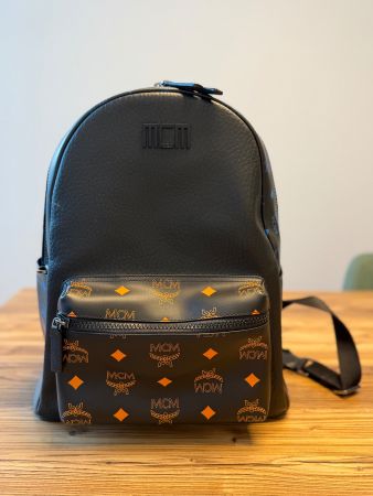 MCM Color Splash Logo Backpack Medium Black / Blue / Orange