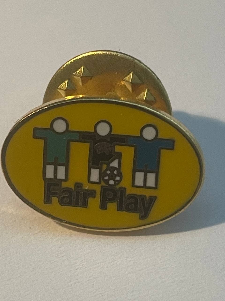 Plaketten & Abzeichen: 302. Pin - Fair Play – Gebraucht aus Luzern von Irek