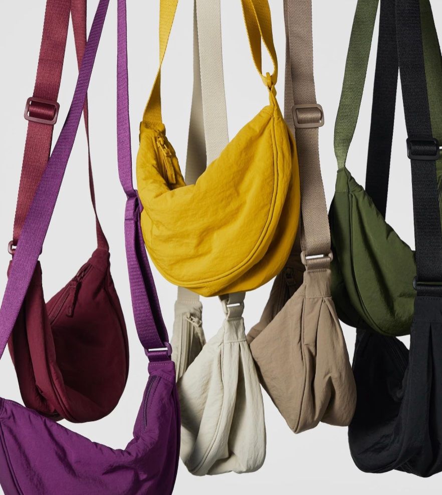 Uniqlo Borse da donna: uniqlo round mini bag – Nuovo (secondo la descrizione) da Niederhelfenschwil venduto da Carolin_ 1