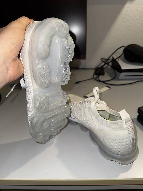 Chaussures hommes: Vapor Max Weiss – D'occasion à Oberentfelden par ang_55kx 2