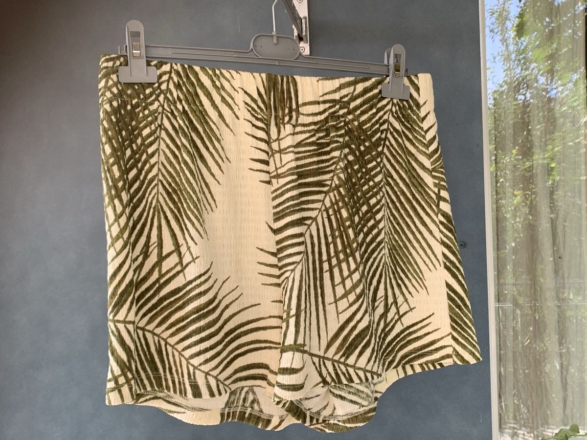 Jupes: Sommer Hose, Neuwertig, Gr.L – D'occasion à Uster par Flummi 2