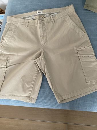 Kurze Hose