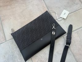 Fendi Pochette / Clutch / Tasche Np. 1200.- Fr.