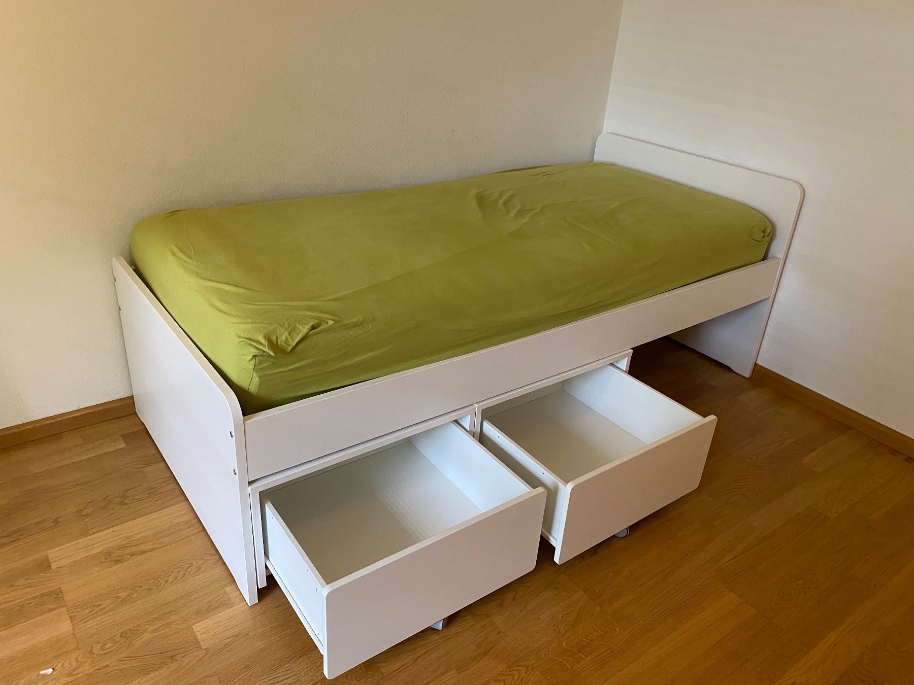 Ikea Letti: Bett IKEA "SLÄKT" – Usato da Sissach venduto da tis_lc9f